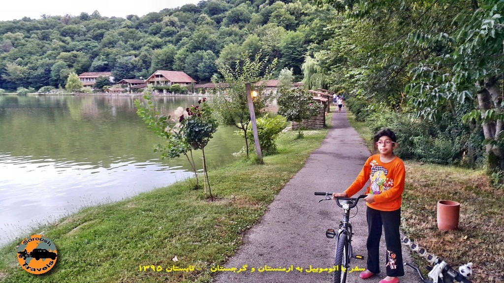 دوچرخه سواری در کنار لوپوتا - گرجستان - تابستان 1395
