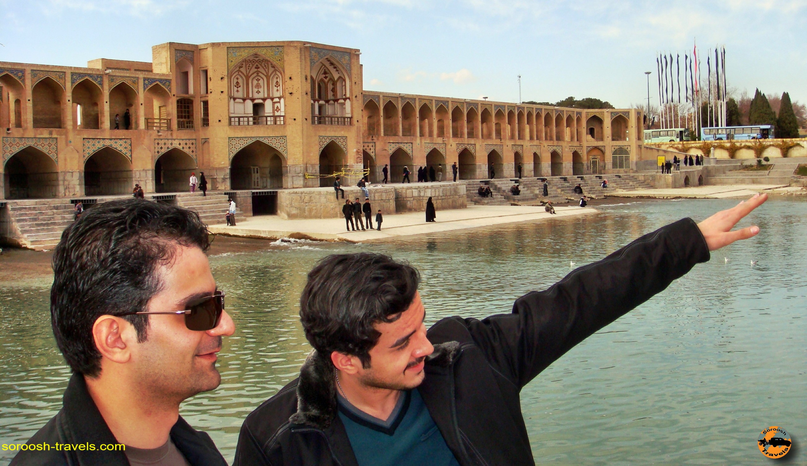 esfahan-koohrang-googad-maranjaab-tehran-winter-1388-3
