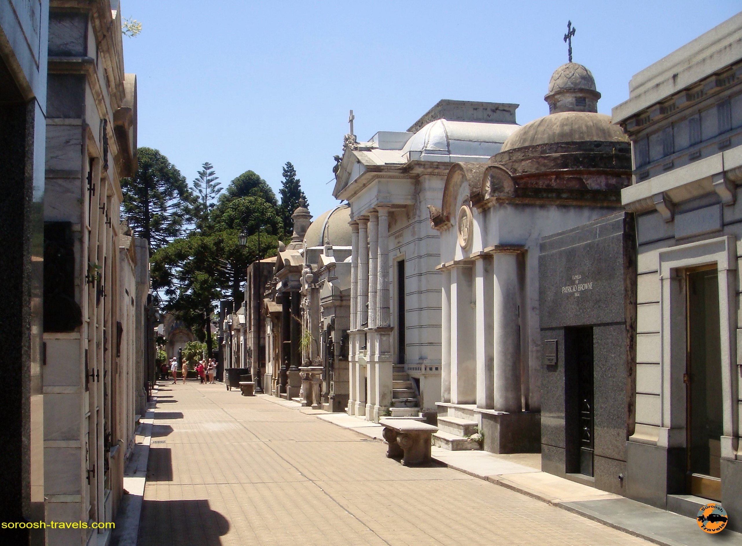 قبرستان معروف بوینوس آیرس - آذر 1389