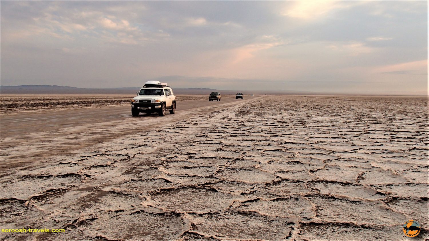 دریاچه نمک در کویر مرکزی - پاییز ۱۳۹۳