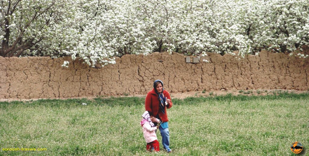 روستای کهریزسنگ، اصفهان – نوروز ۱۳۸۹