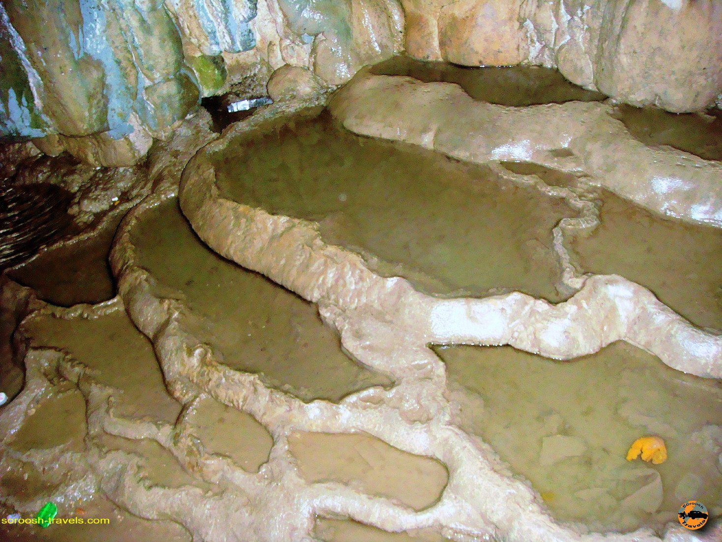 دیدنیهای داخل غار شاپور - بهار ۱۳۸۸