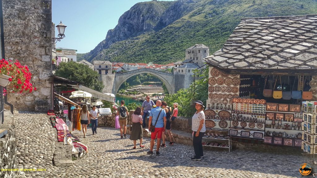 پل تاریخی موستار در بوسنی هرزگوین