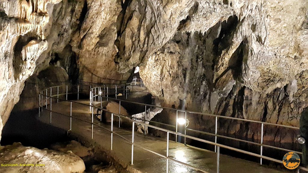 غار بارادلا در پارک ملی اگتِلِک، مجارستان –  ۹ شهریور ۱۳۹۷