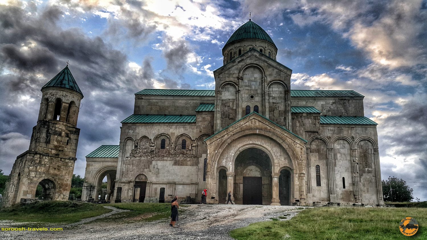 کلیسای باگراتی در شهر کوتایسی، گرجستان - تابستان 1398 2019