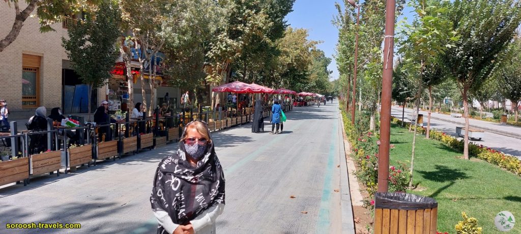 خیابان چهارباغ اصفهان - تابستان 1400 - 2021
