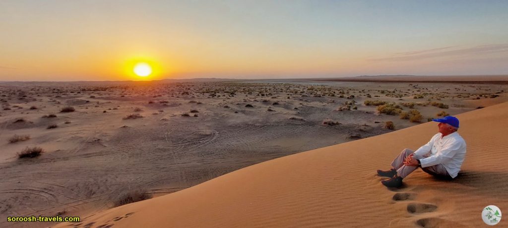 غروب در کویر مرنجاب - پاییز 1400 - 2021
