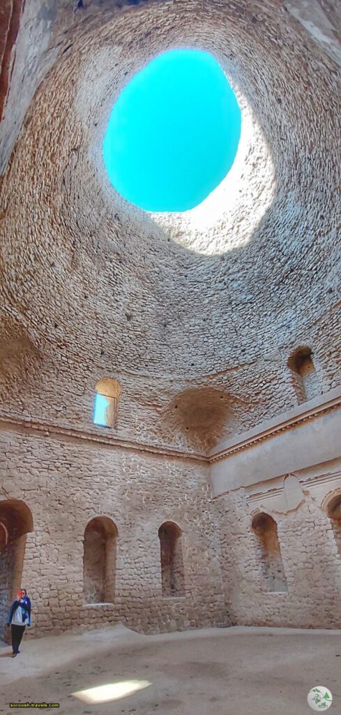 کاخ اردشیر در فیروزآباد - زمستان 1401 2023