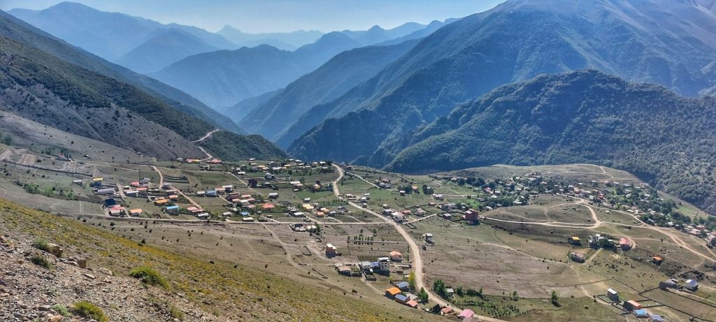 ارتفاعات روستای الیت - آخر تابستان 1405 2026